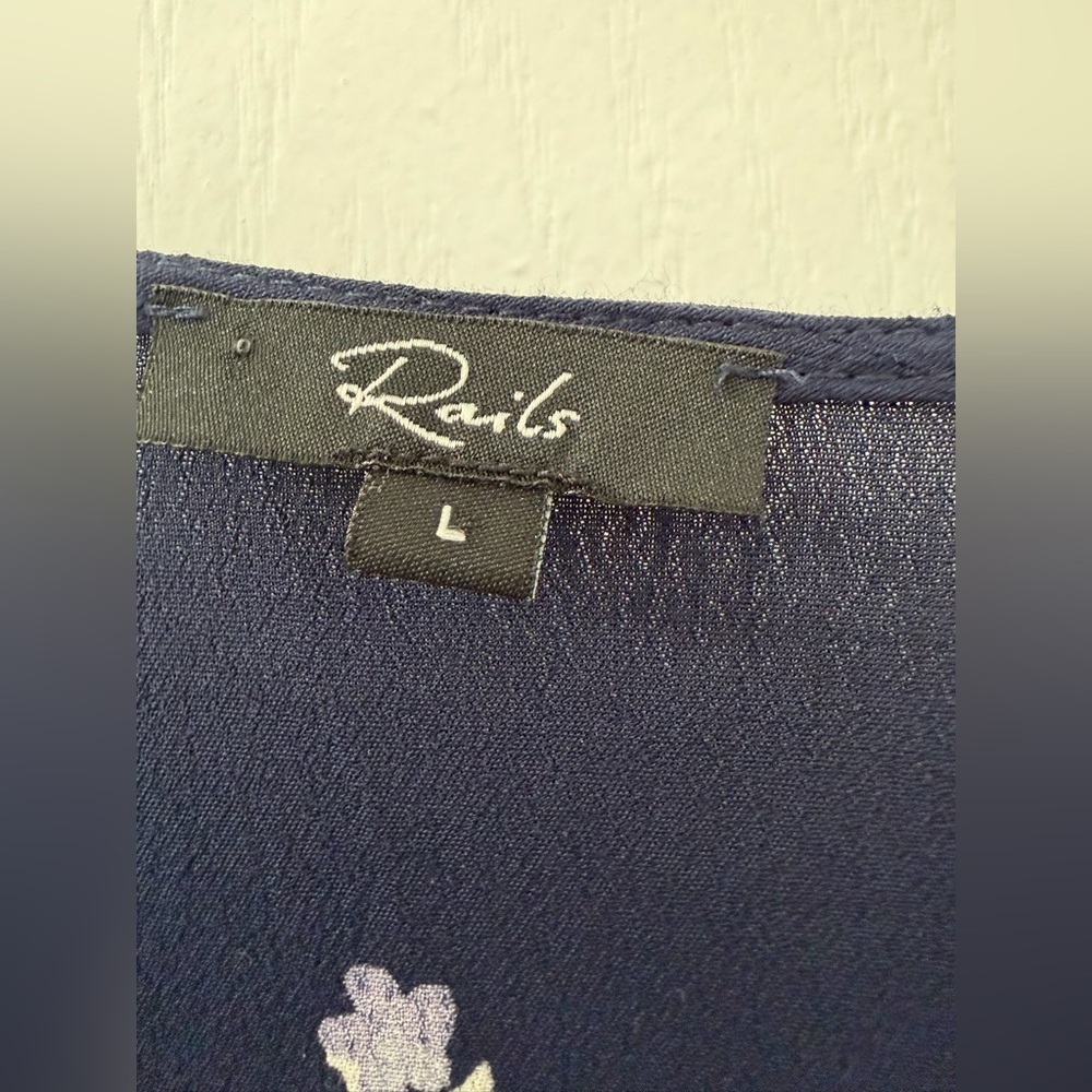 Rails Simone Chiffon Wrap Blouse in Navy Kyoto Floral (Size L) - Picture 5 of 6